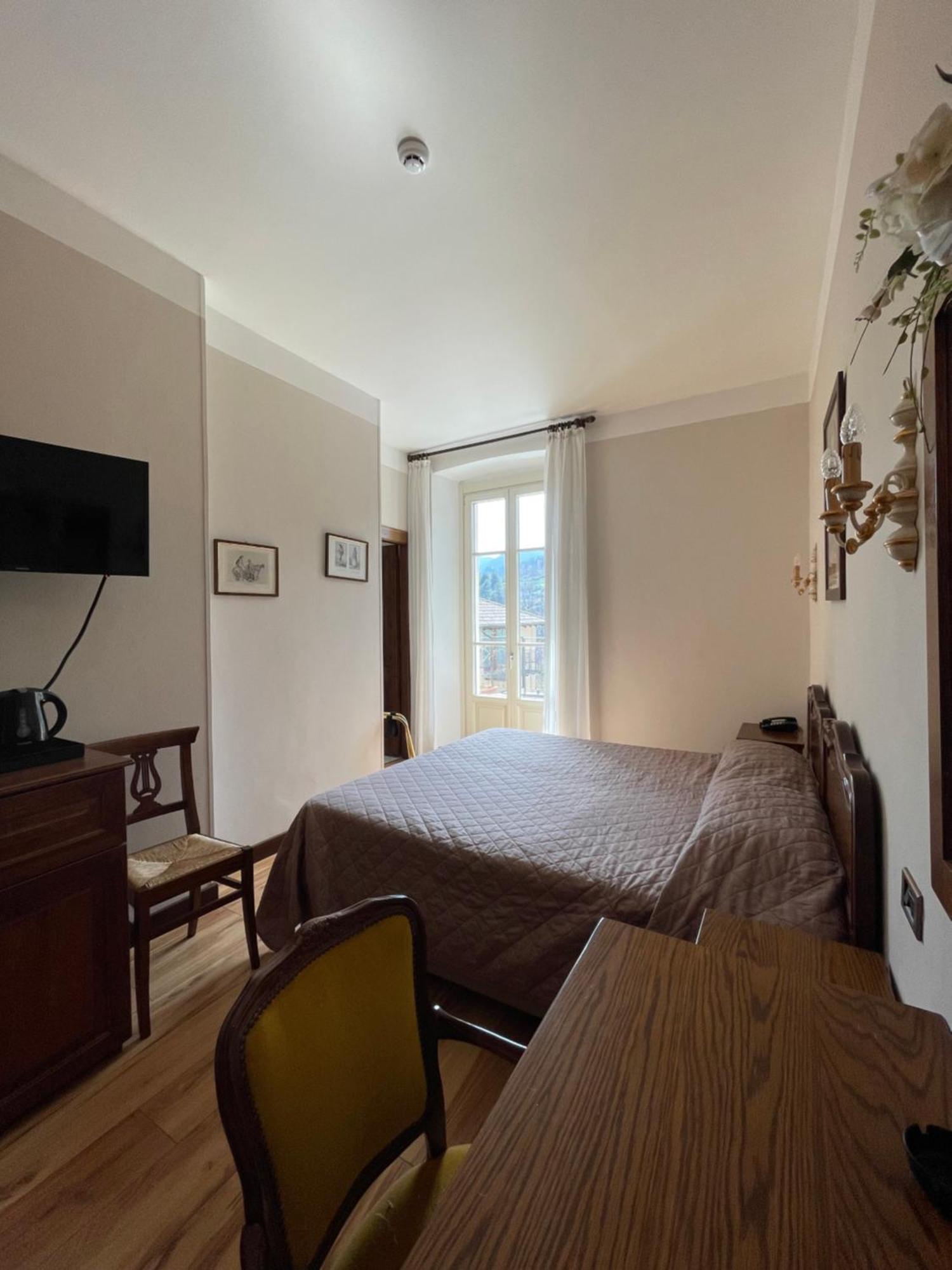 Hotel La Torre Castiglione d'Intelvi Luaran gambar