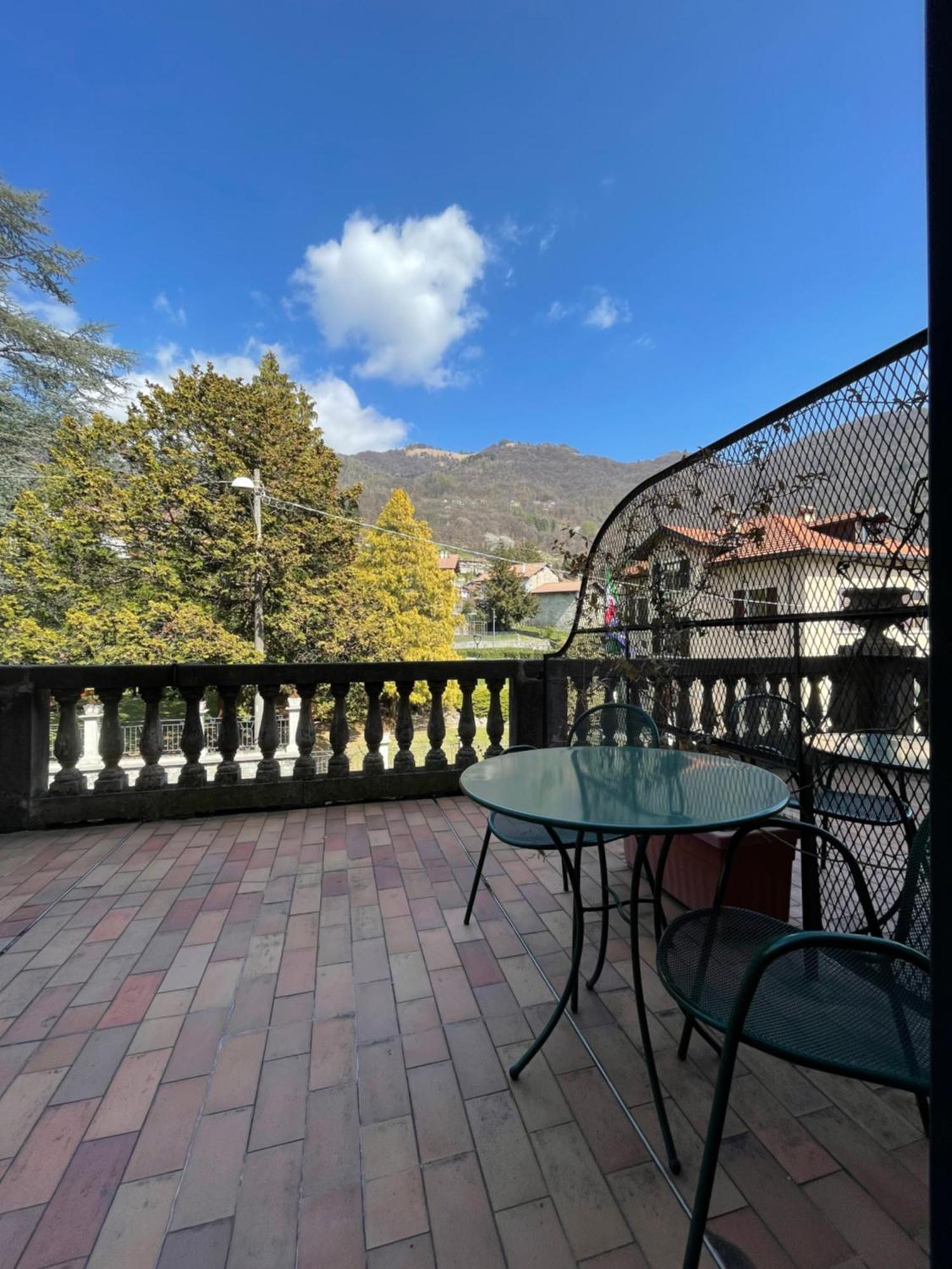 Hotel La Torre Castiglione d'Intelvi Luaran gambar