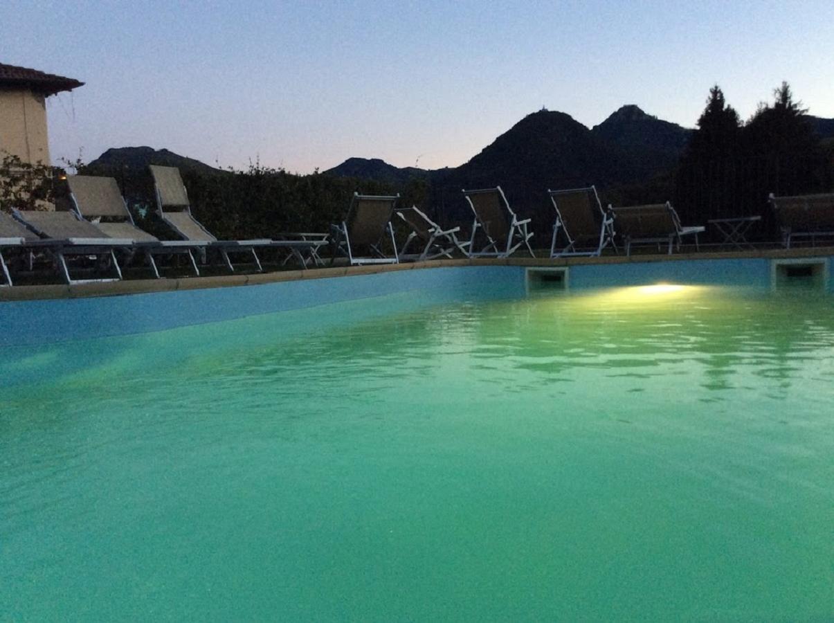Hotel La Torre Castiglione d'Intelvi Luaran gambar